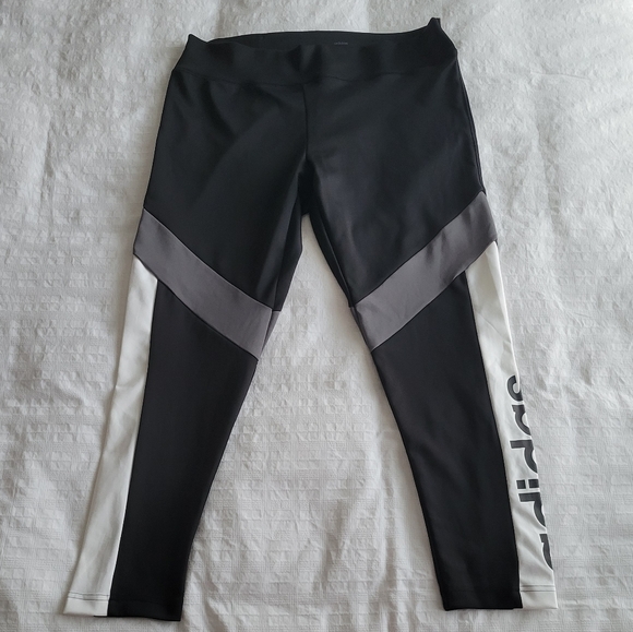 NWOT Adidas leggings - Picture 1 of 4
